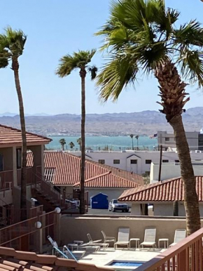 Pasado Del Rio, Downtown getaway